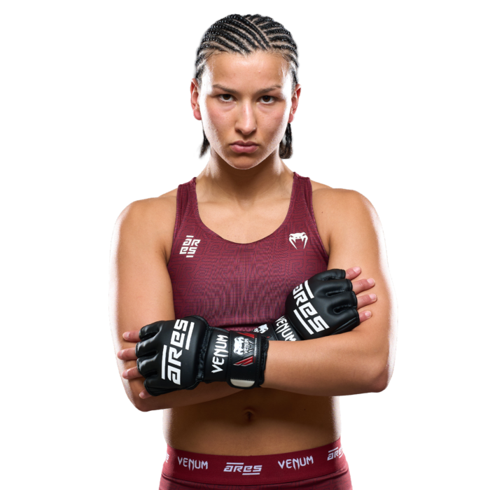 strawweight Fighter - sarah-moussaddak
